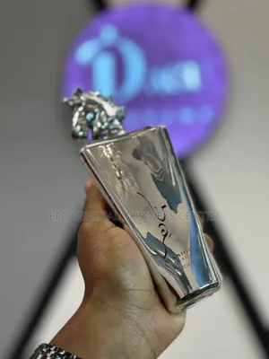 Maahir Legacy Silver Bottle