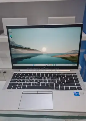 New Laptop HP EliteBook 840 G8 16GB Intel Core i5 SSD 512GB
