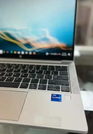 New Laptop HP EliteBook 840 G8 16GB Intel Core i7 SSD 512GB