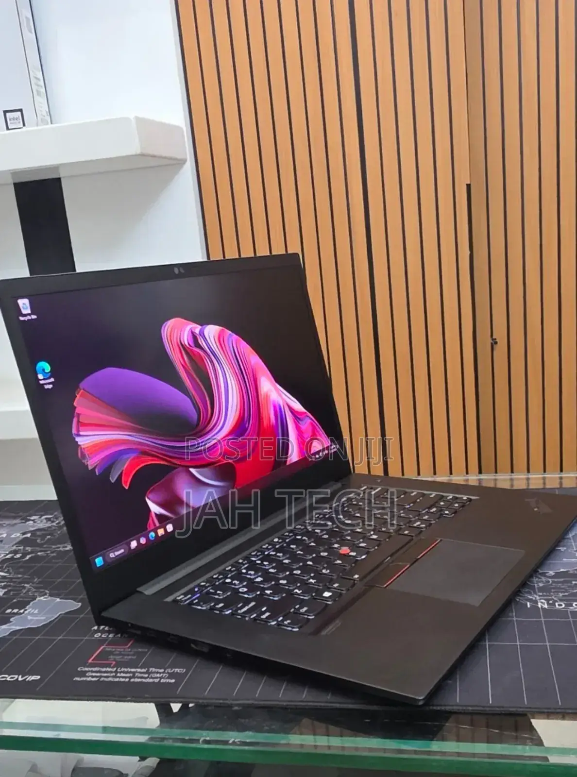 New Laptop Lenovo 16GB Intel Core i9 SSD 512GB