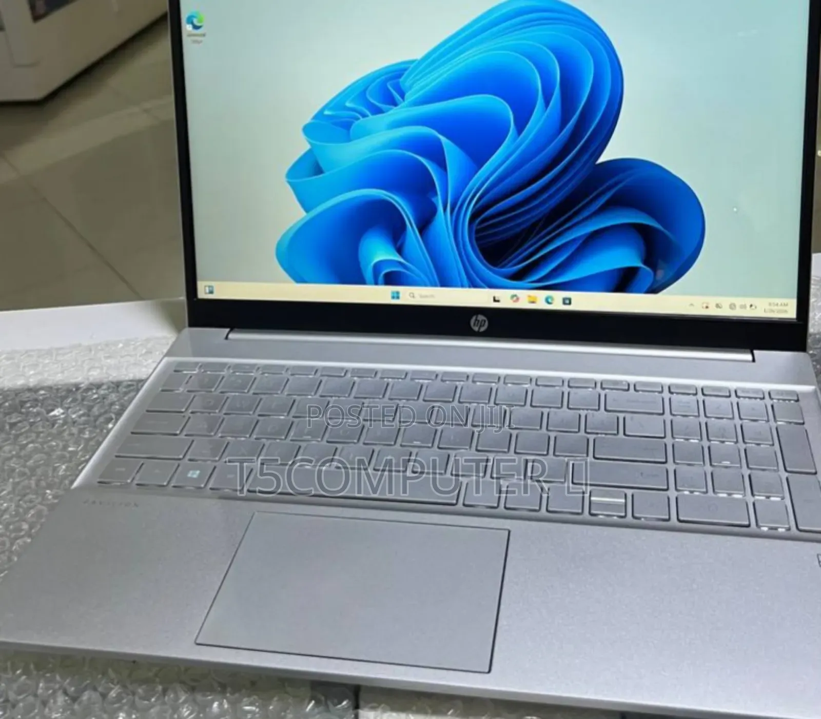 New Laptop HP Pavilion 15 16GB Intel Core i7 SSD 512GB