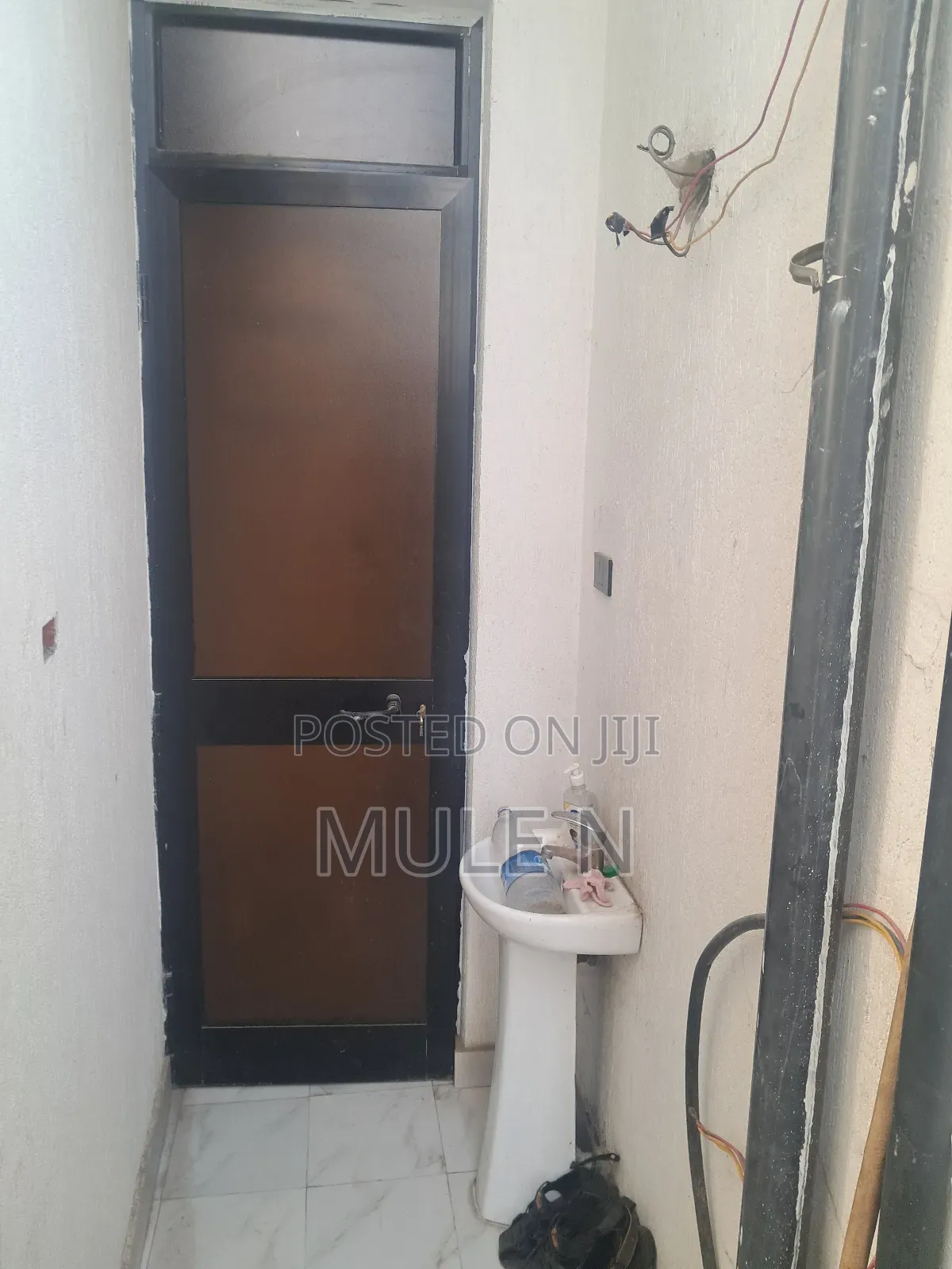 Furnished 5bdrm Villa in Yeka Abado Gedera for sale