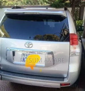 Toyota Land Cruiser 2012 Silver