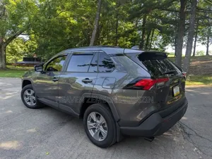 New Toyota Corolla LE 2024 Gray