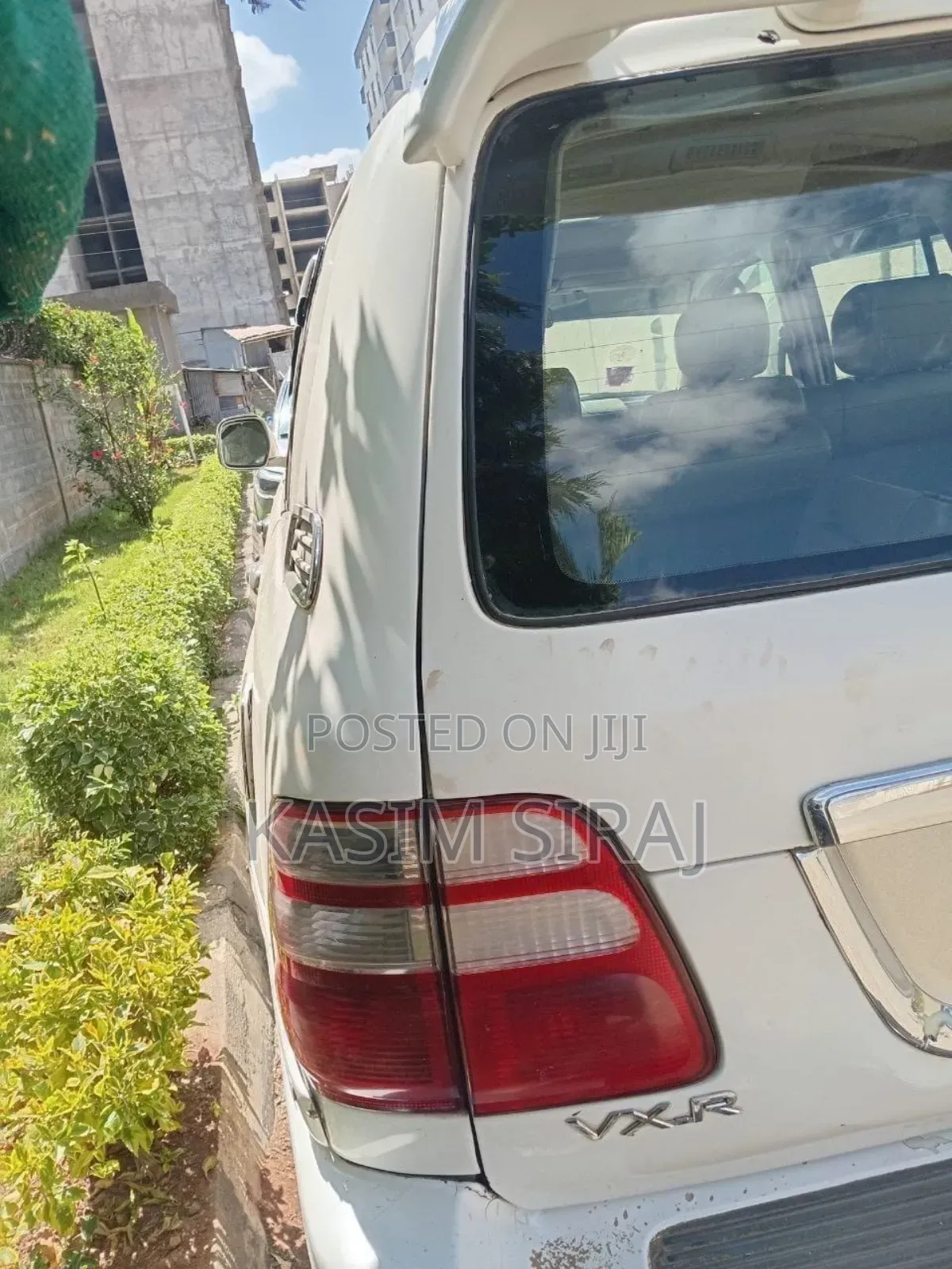 Toyota Land Cruiser HDJ 100 2002 White