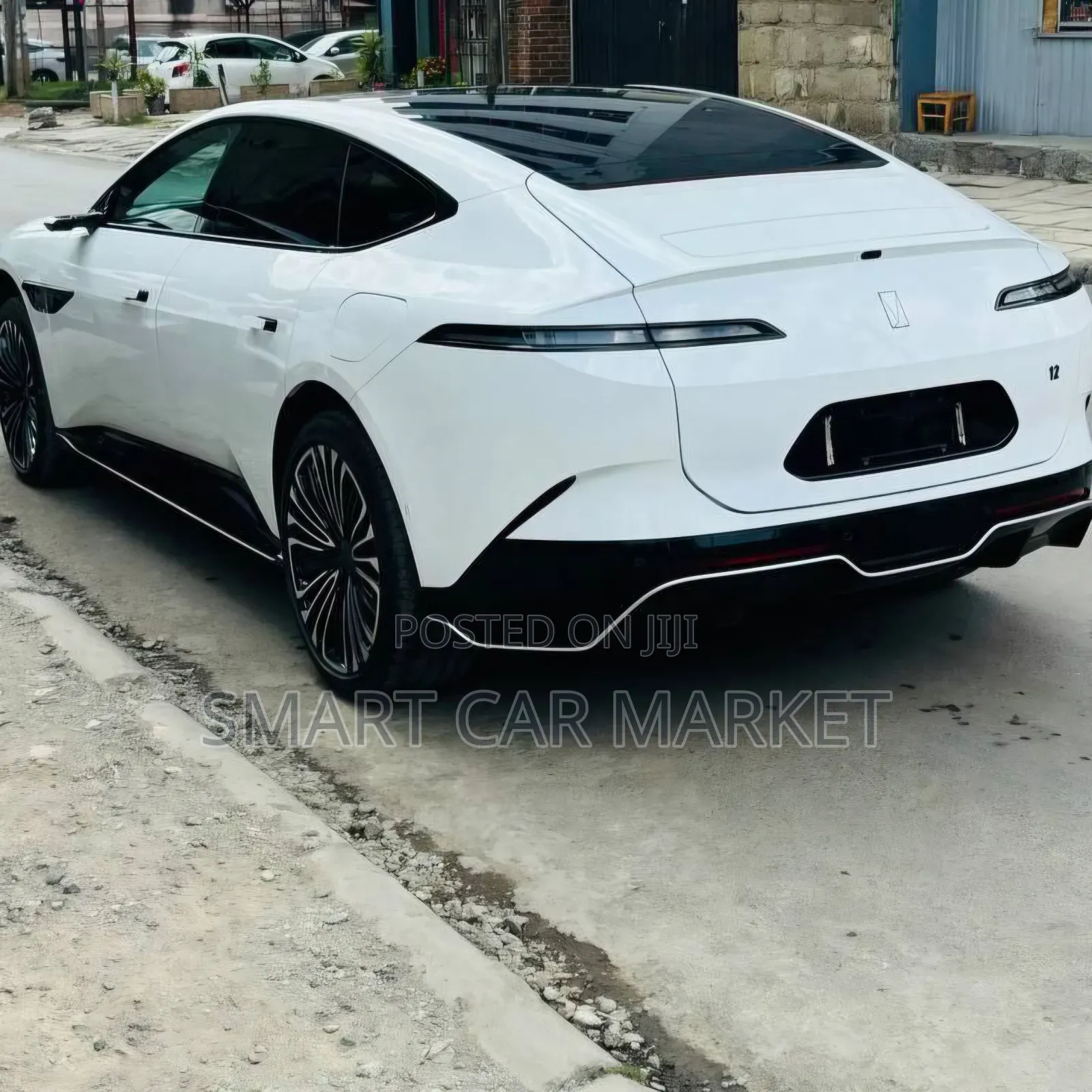 New Avatr 12 2025 White