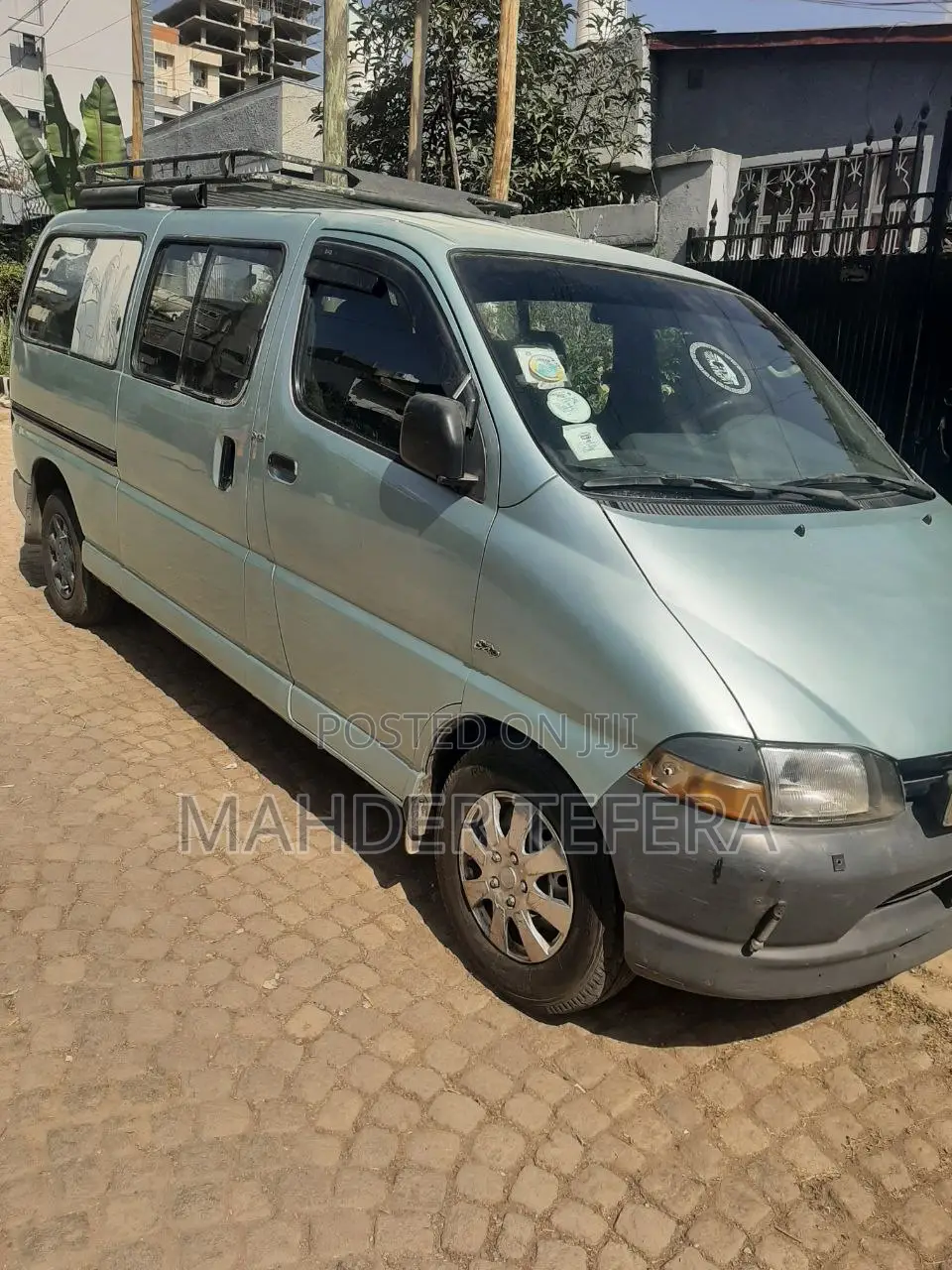 11 Seat Dolphin 2l for Rent With Driver