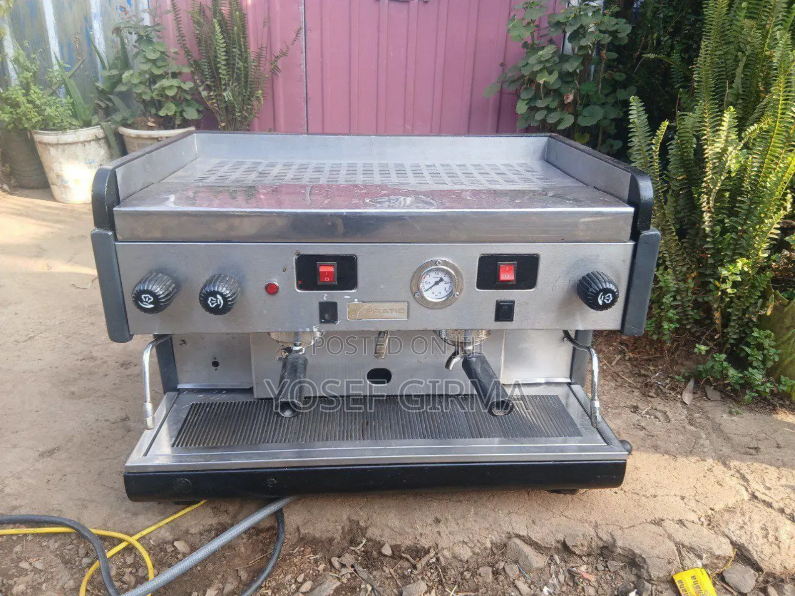Commerical Espresso/Coffee Machine for Café-Excellent Condition
