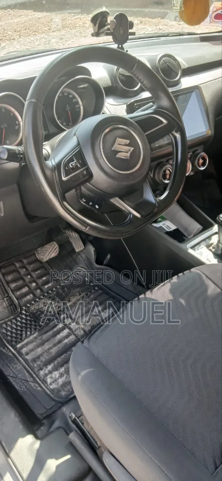 Suzuki Swift 2022 Gray