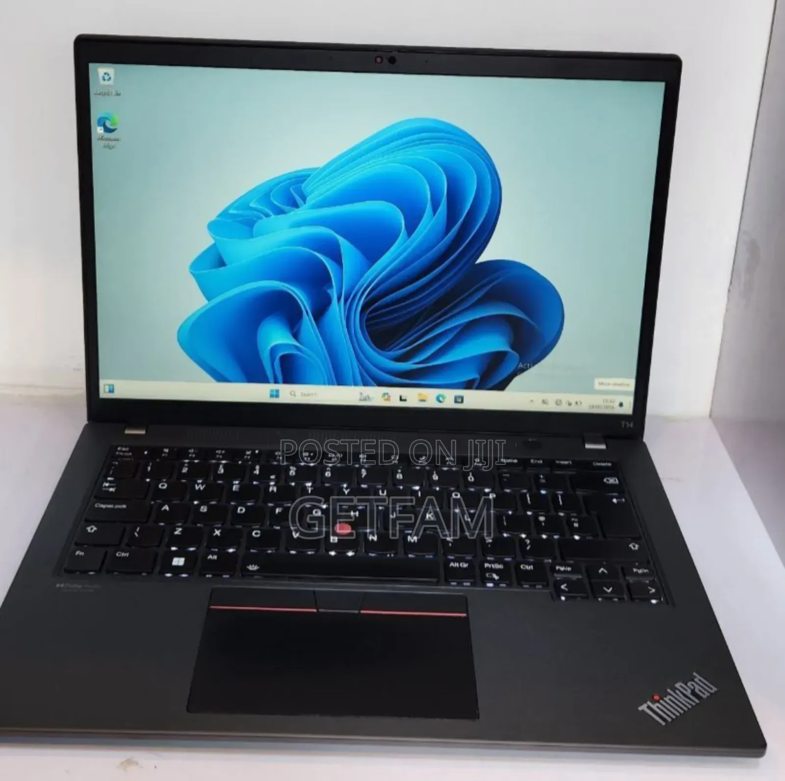 New Laptop Lenovo ThinkPad T14 16GB Intel Core i7 SSD 512GB