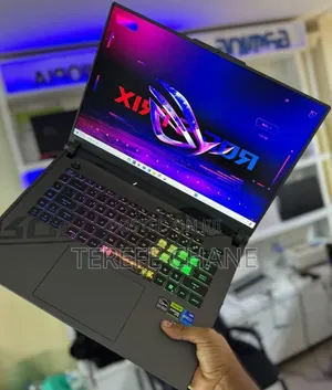 New Laptop Asus ROG Strix G16 G614 16GB Intel Core i7 SSD 512GB