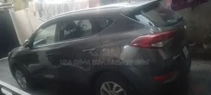 Hyundai Tucson 2018 Teal