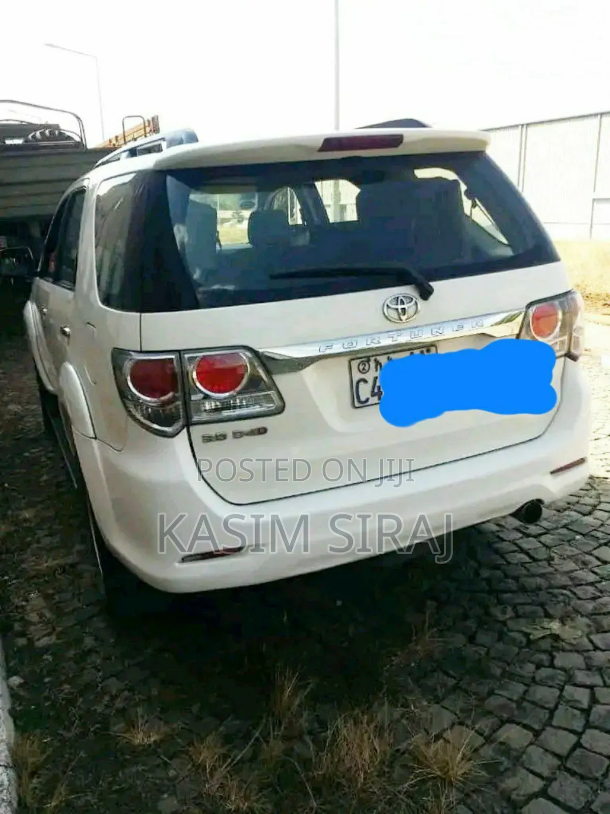 Toyota Fortuner 2.7 AWD 2014 White