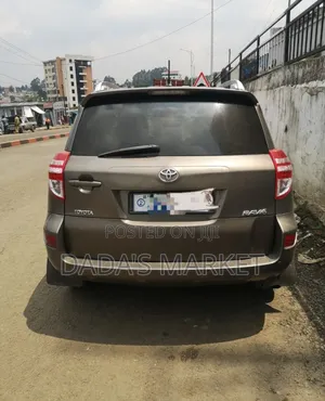 Toyota RAV4 2011 Gray