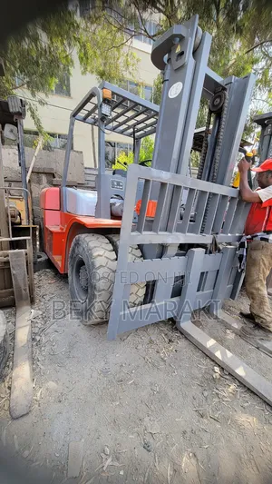5 Ton Fork Lift