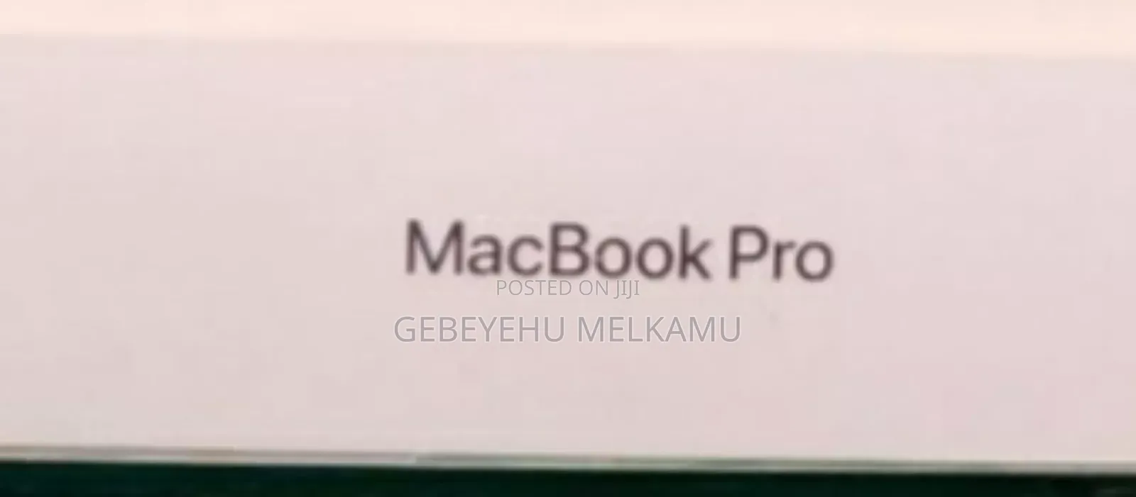 New Laptop Apple Macbook Pro 2025 M5 14-inch 16GB Apple M5 SSD 1T