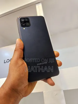 New Samsung Galaxy A12 32 GB Black