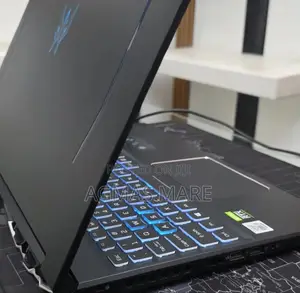 New Laptop Acer Predator Helios 300 16GB Intel Core i7 SSD 512GB