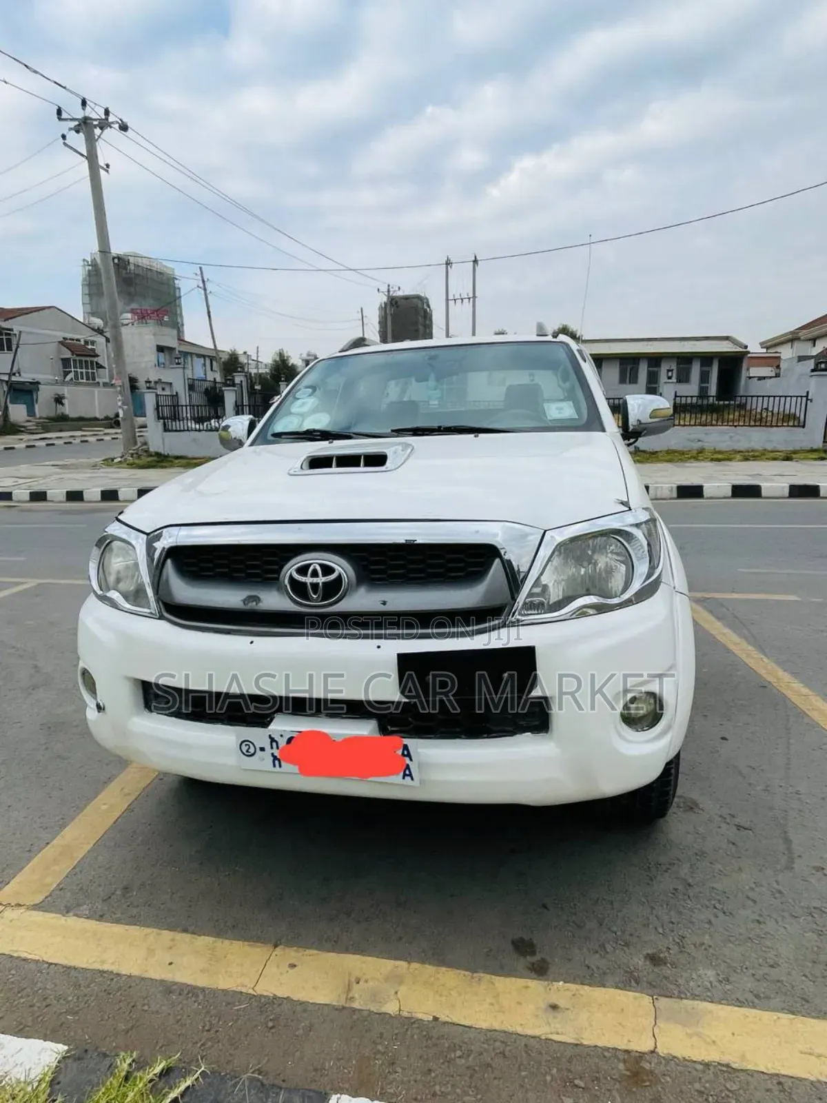Toyota Hilux 2015 White