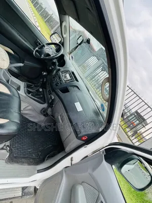 Toyota Hilux 2015 White