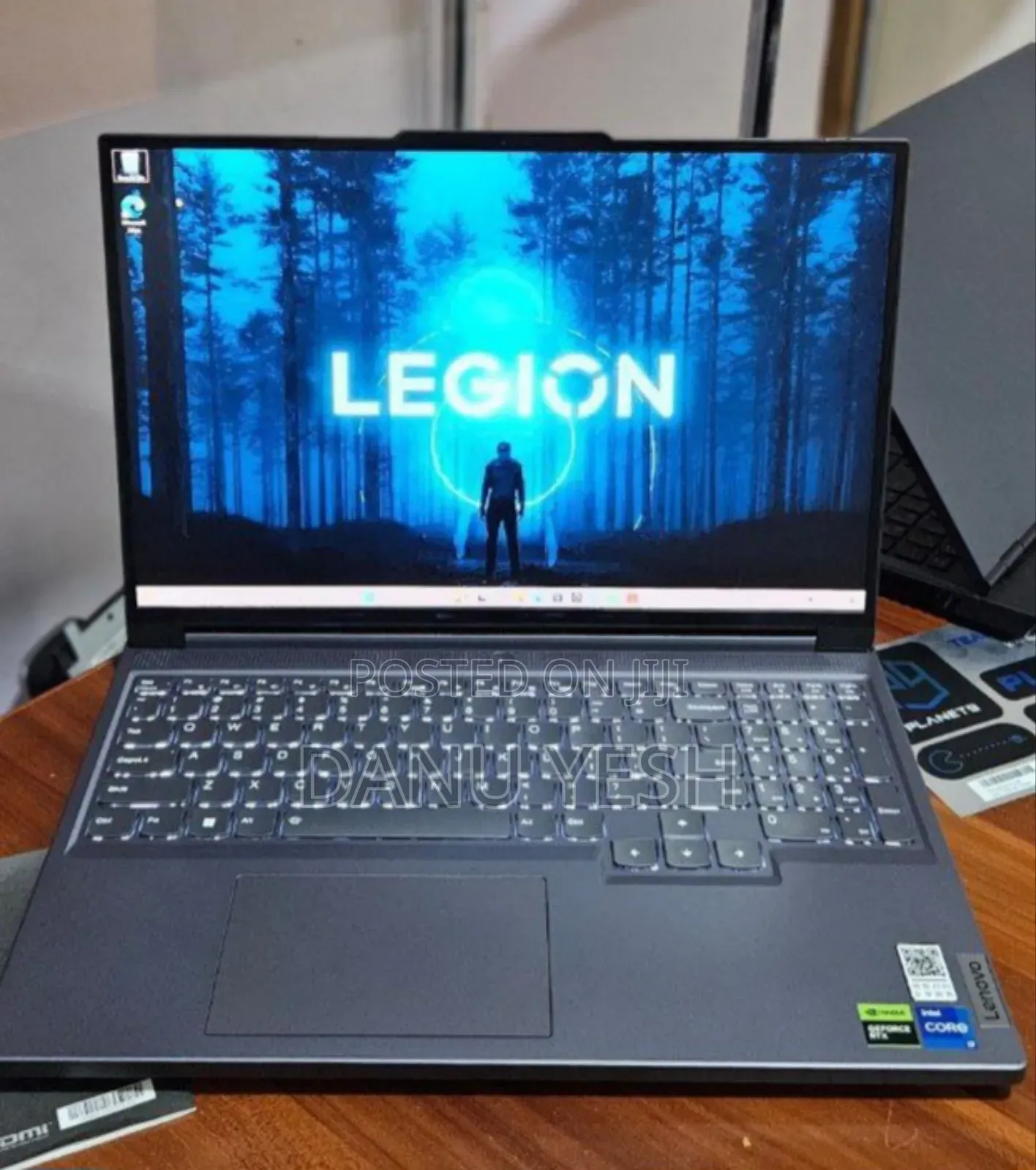 New Laptop Lenovo 16GB Intel Core i7 SSD 1T