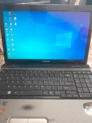 Laptop Toshiba Satellite L755 4GB Intel Core i3 HDD 500GB