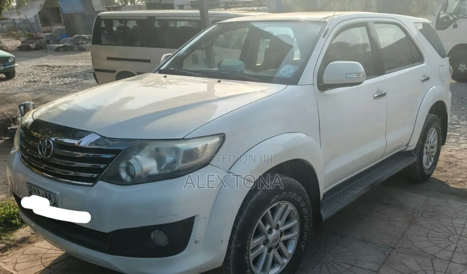 Toyota Fortuner 2014 White