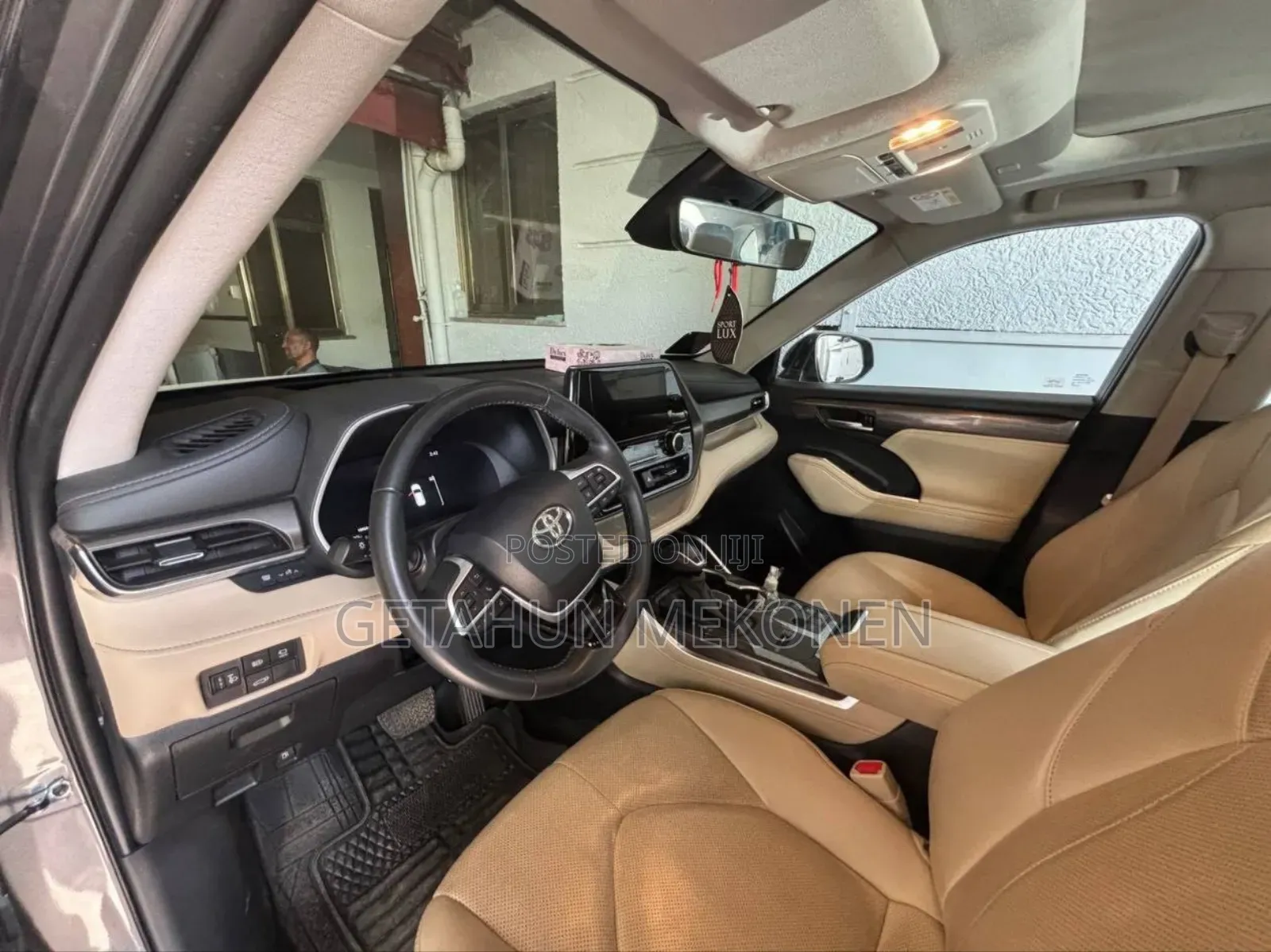 Toyota Highlander Hybrid 2024 Gray