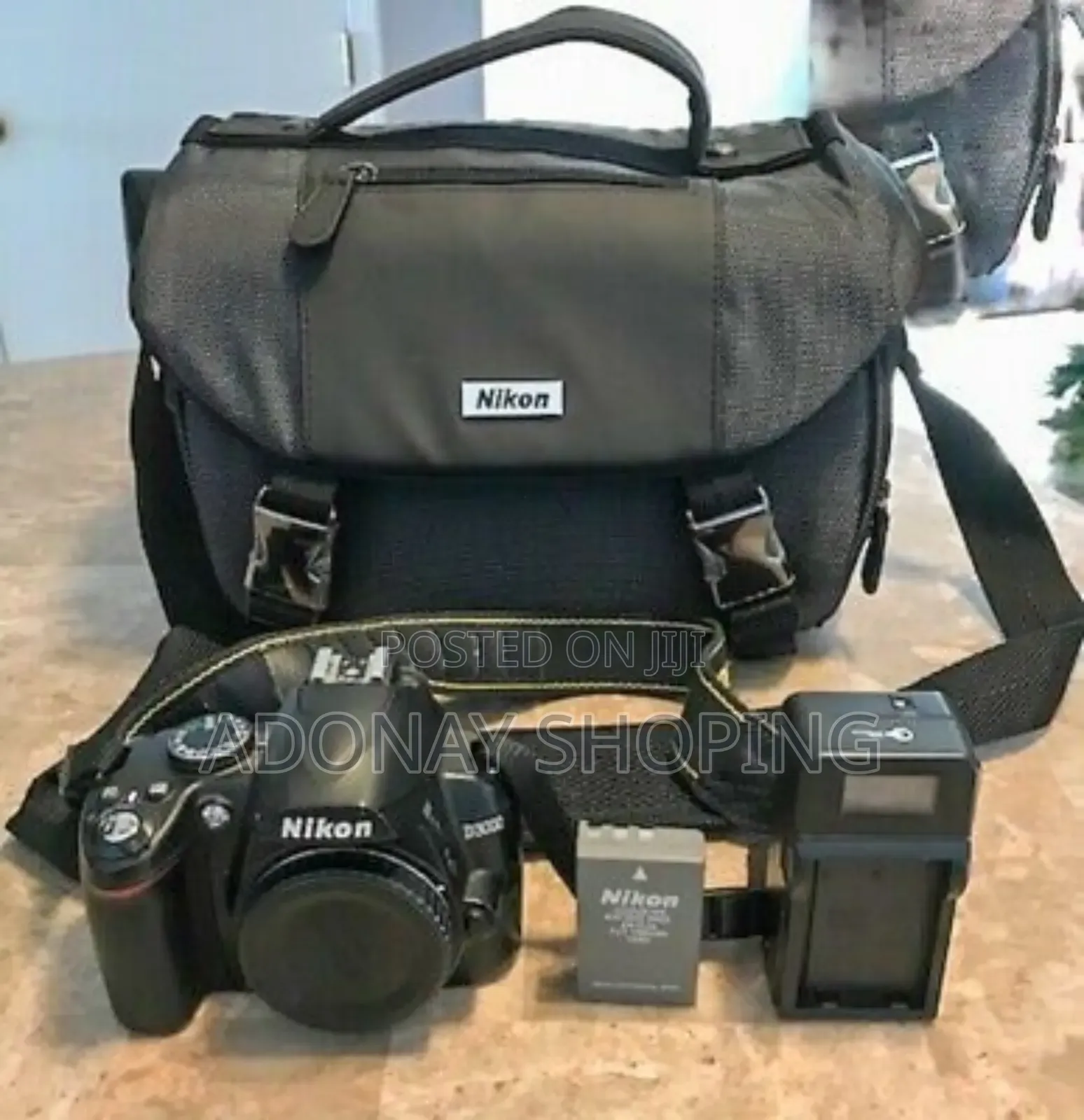 Nikon D3000 (Brand New) – አዲስ ካሜራ ኦሪጅናል Battery, Charger Bag ጋር