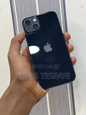 New Apple iPhone 13 128 GB Blue