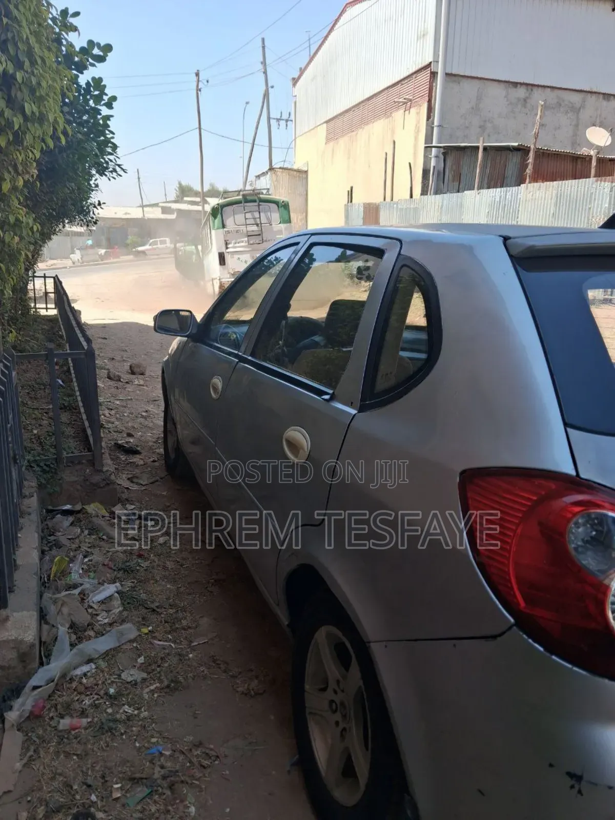 Lifan 530 1.3 2014 Silver