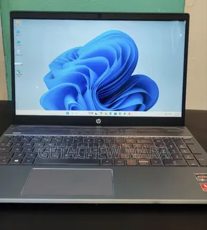 New Laptop HP Pavilion 15 8GB AMD Ryzen 5 SSD 512GB