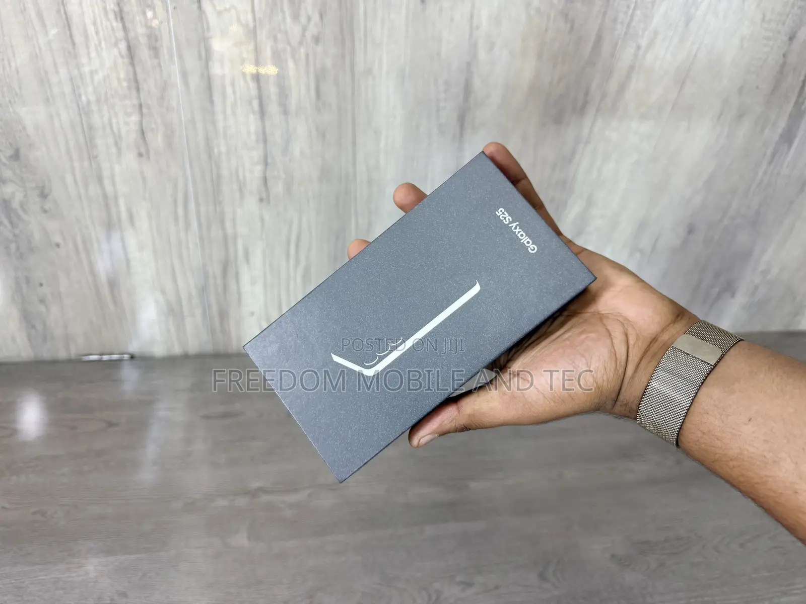 New Samsung Galaxy S25 128 GB Black