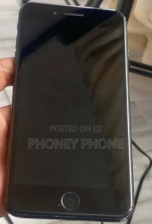 Apple iPhone 7 Plus 128 GB Black