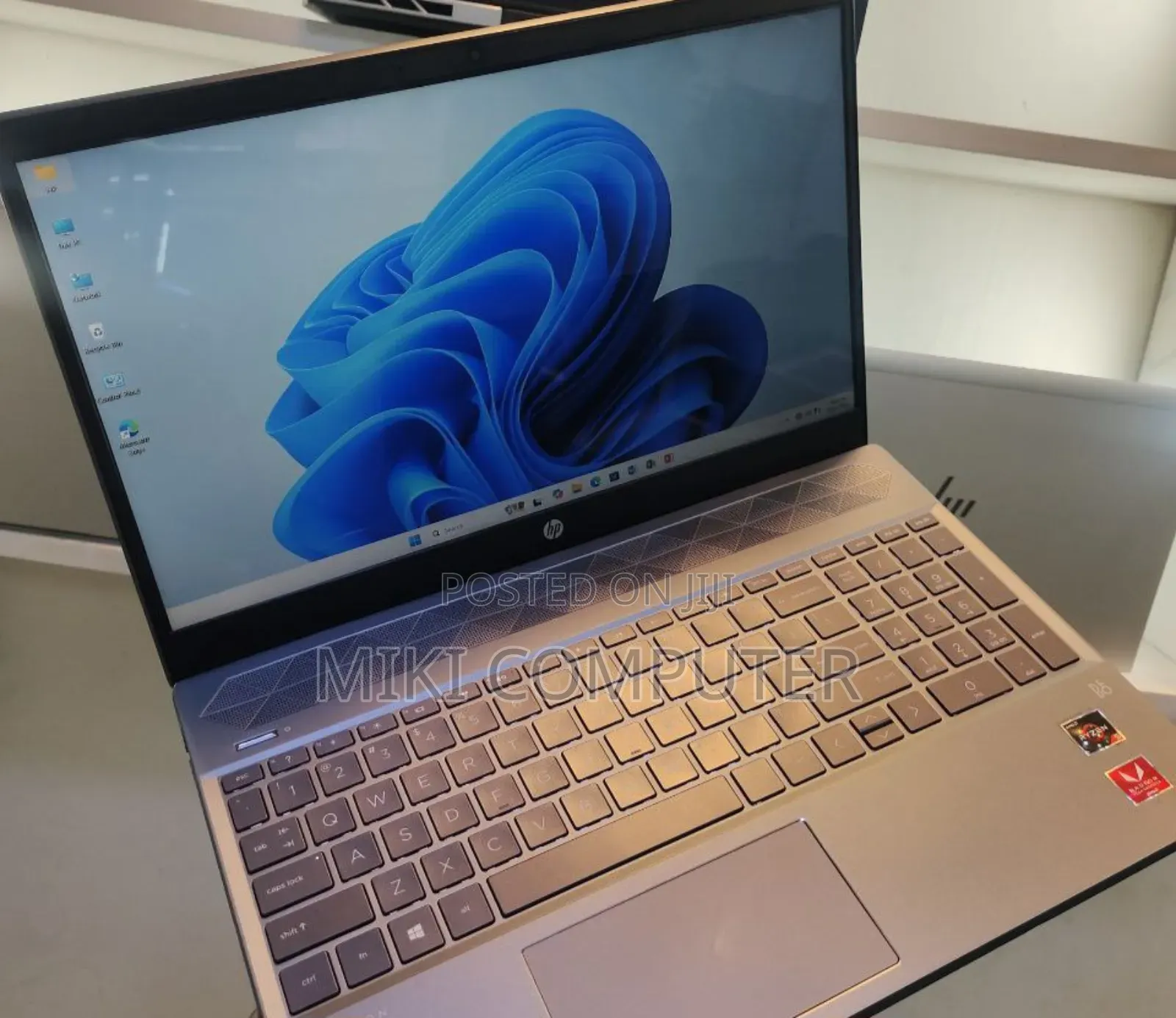 New Laptop HP Pavilion 15 16GB AMD Ryzen 5 SSD 512GB