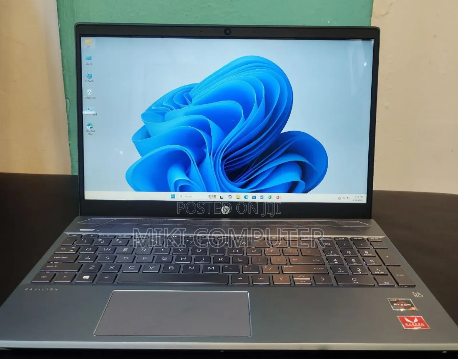 New Laptop HP Pavilion 15 16GB AMD Ryzen 5 SSD 512GB