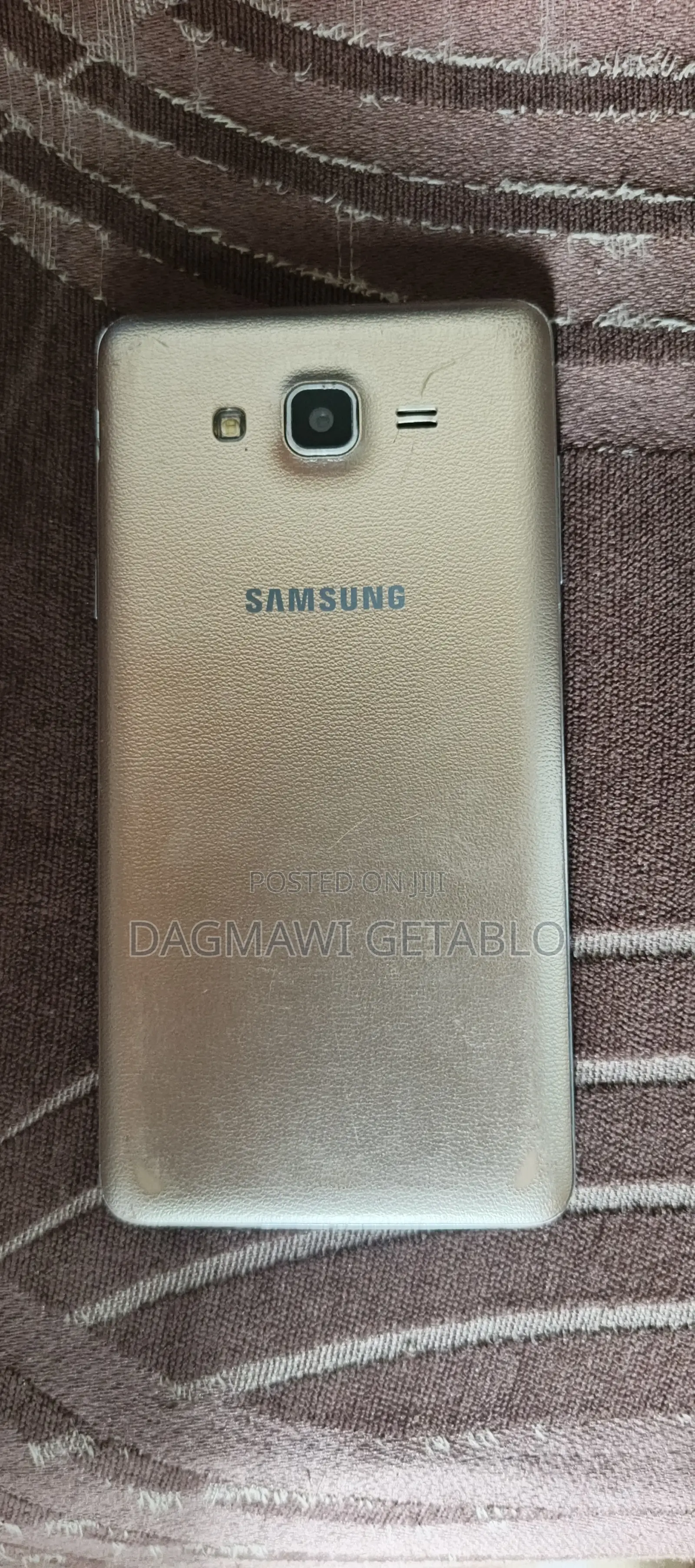 Samsung Galaxy On 7 (2016) 32 GB Orange
