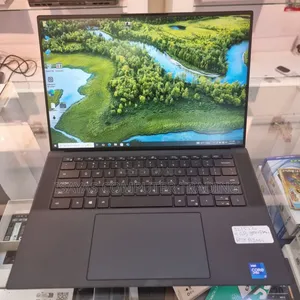 New Laptop Dell Inspiron 15 16GB Intel Core i7 SSD 512GB