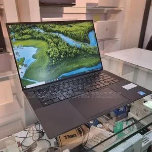 New Laptop Dell Inspiron 15 16GB Intel Core i7 SSD 512GB