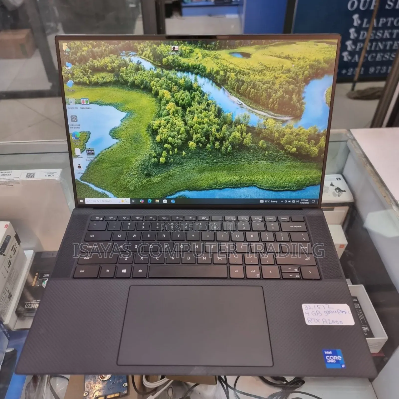 New Laptop Dell Inspiron 15 16GB Intel Core i7 SSD 512GB