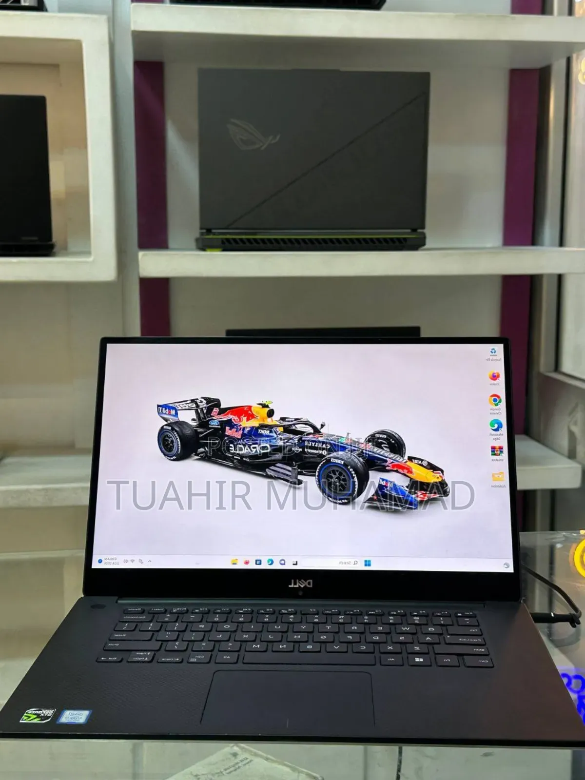 New Laptop Dell XPS 15 16GB Intel Core i7 SSD 512GB