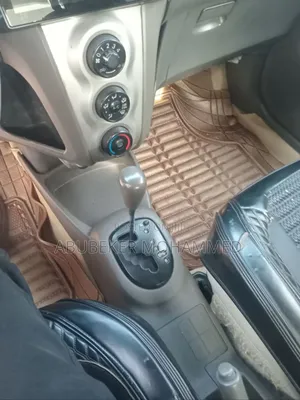 Toyota Yaris 2008 Silver