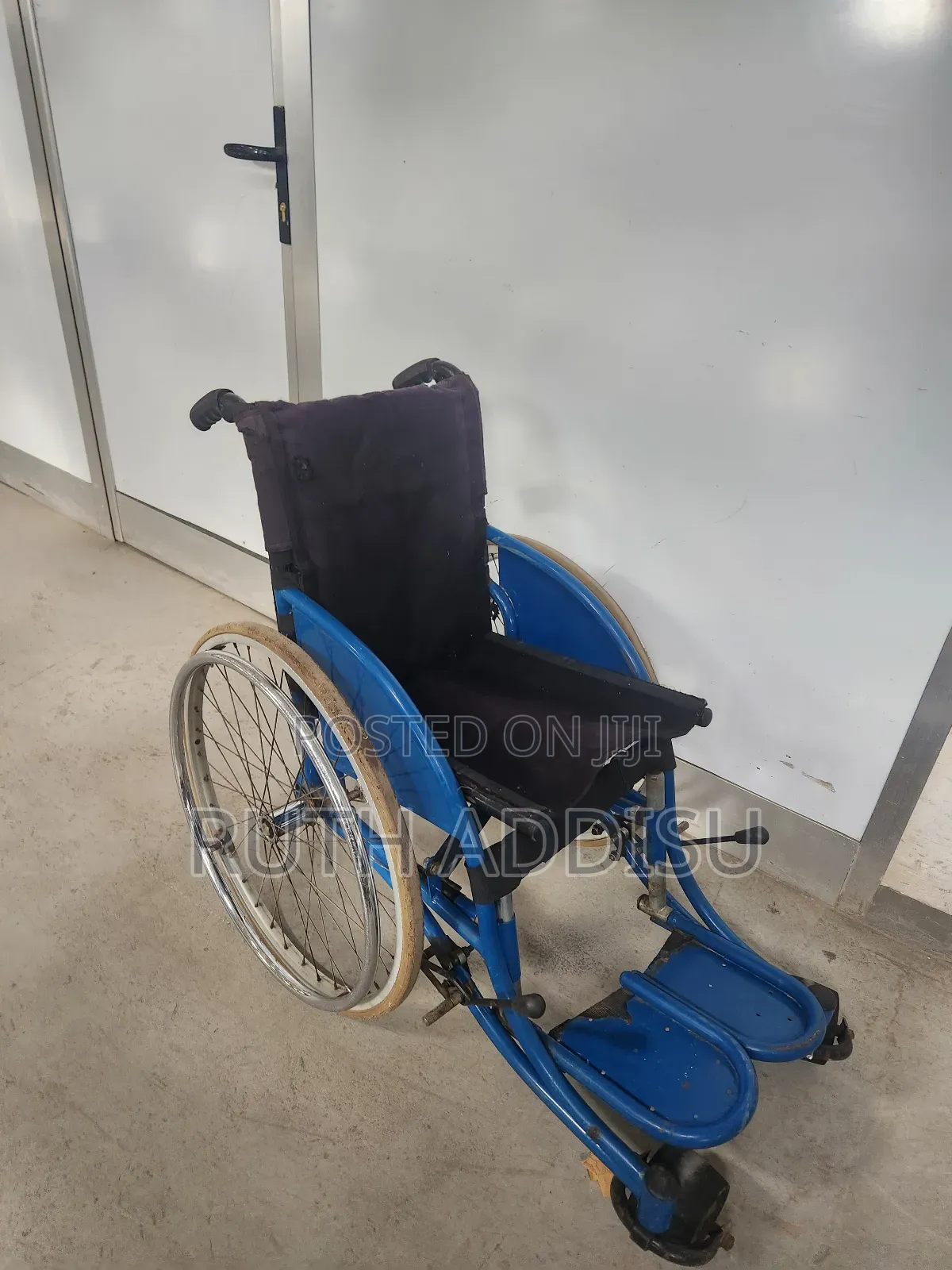 All Weather Road Wheelchair and Tricycles Available Wheelchair Used