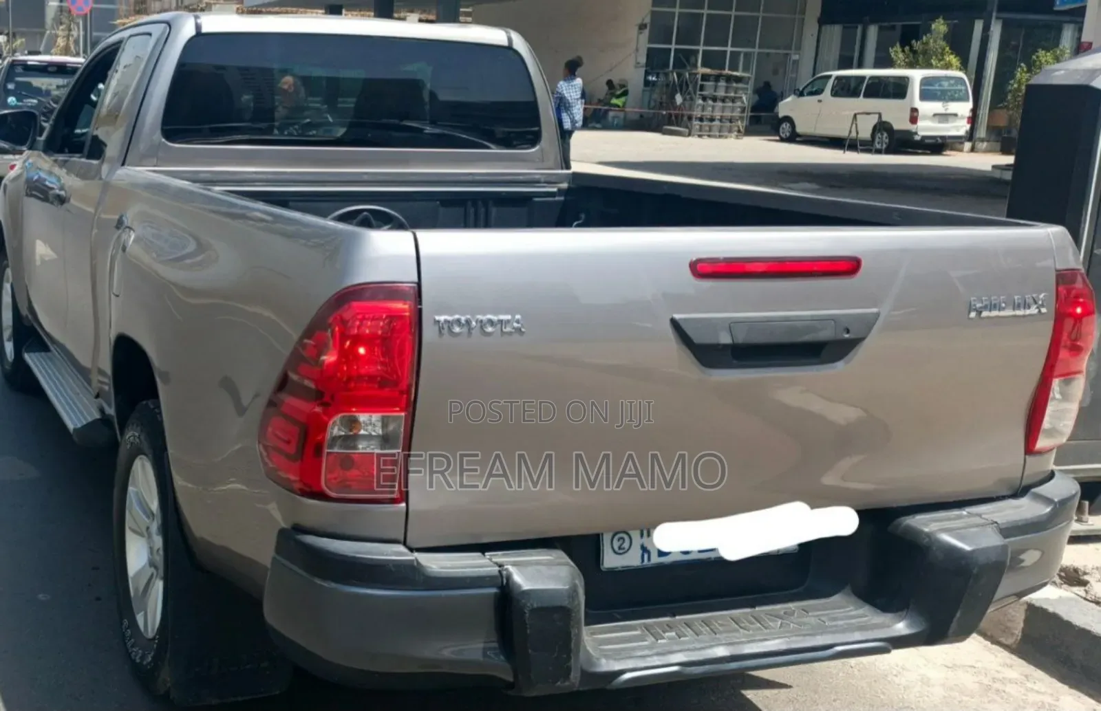 Toyota Hilux 2020 Gold