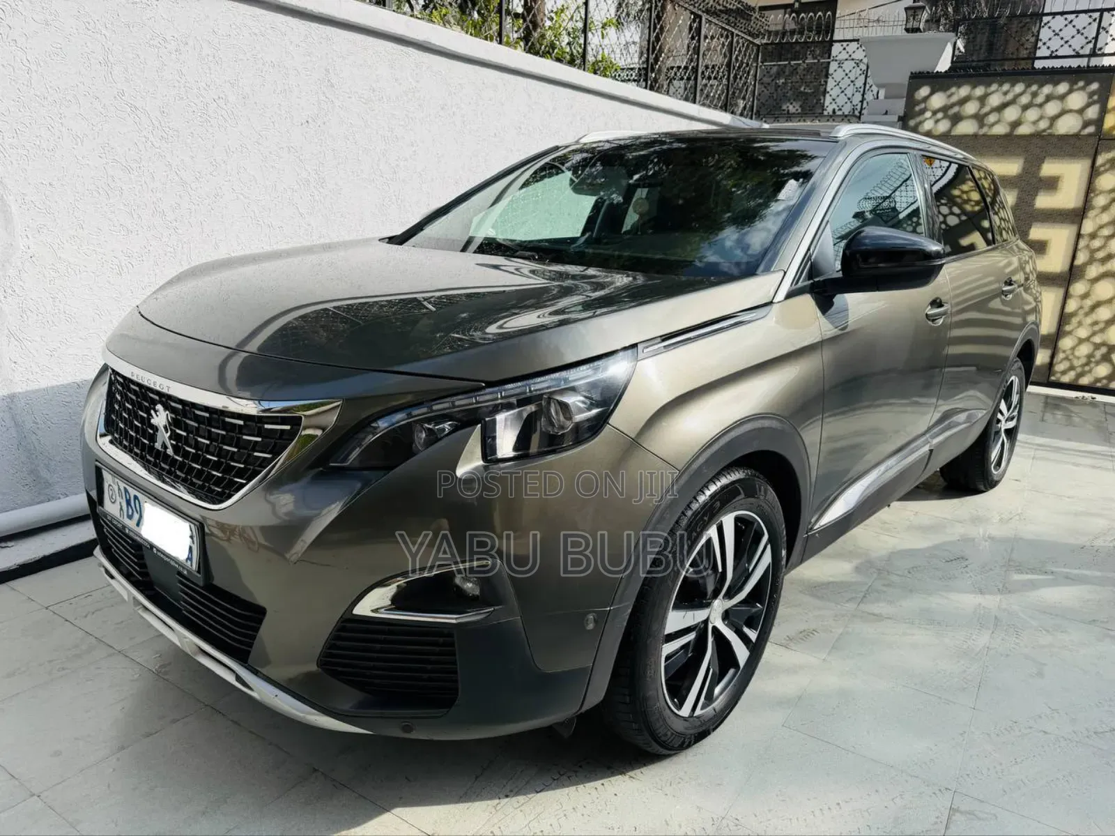 Peugeot 5008 1.2 PureTech 130 GT Line 2020 Gray
