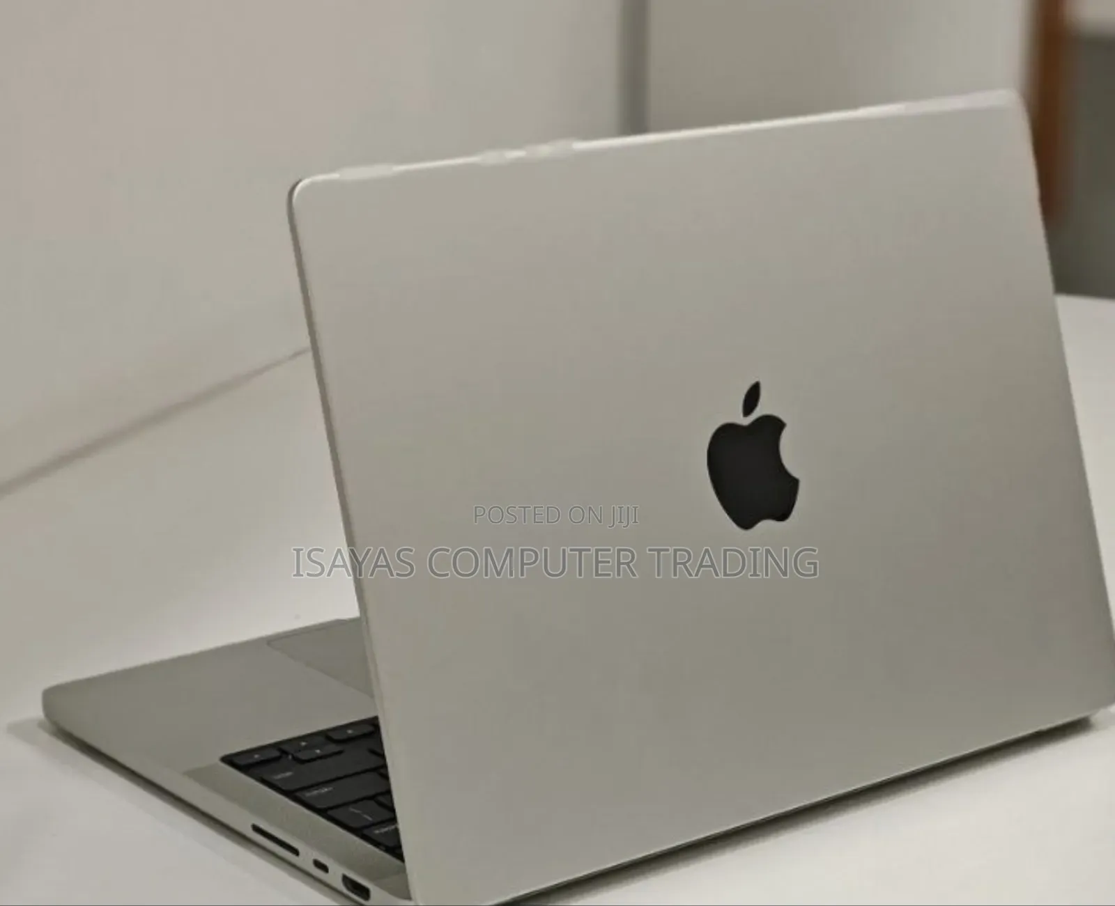 New Laptop Apple MacBook Pro 2024 M4 14-inch 16GB Apple M4 SSD 1T