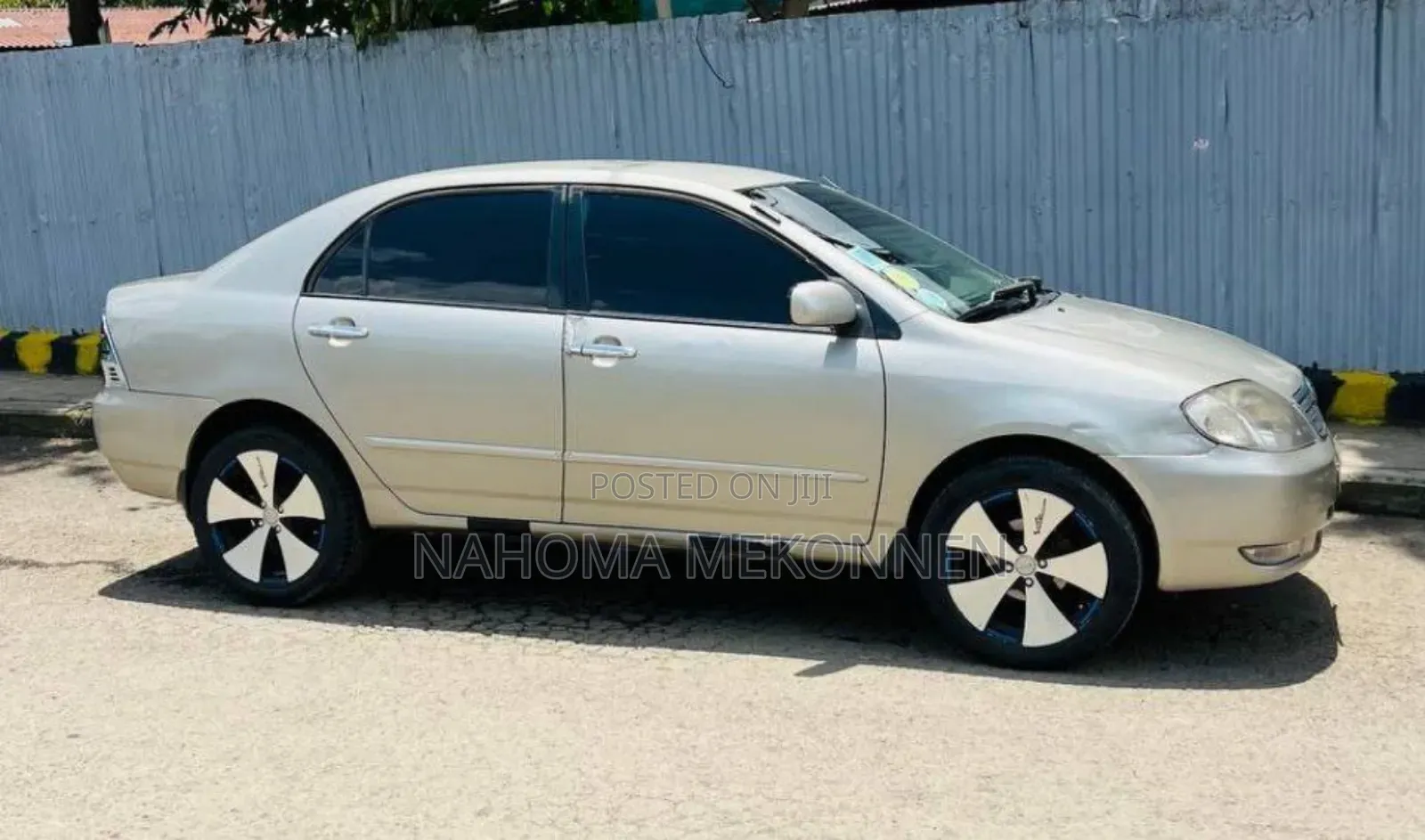 Toyota Corolla 2003 Gold