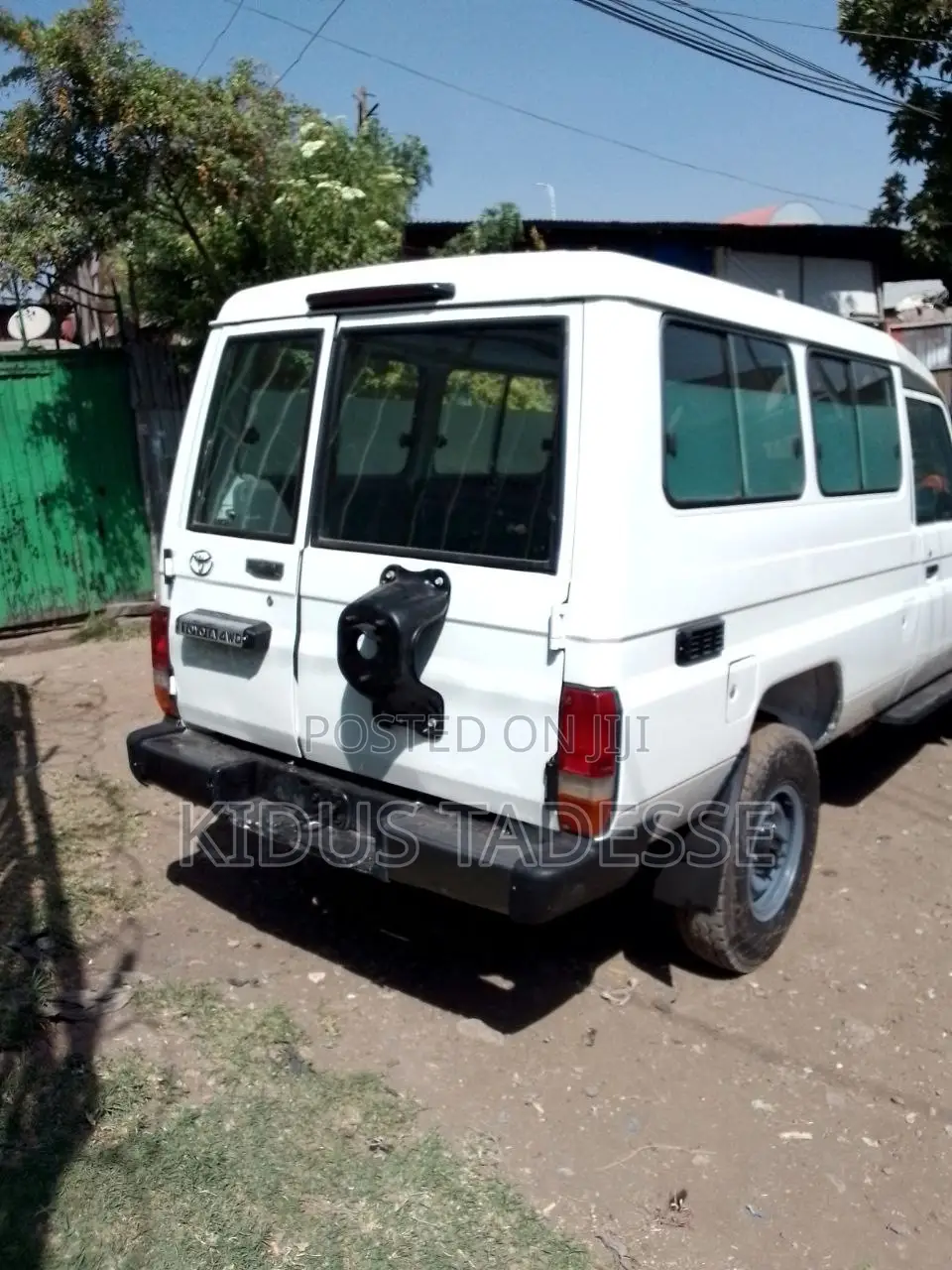 Toyota Land Cruiser 2014 White