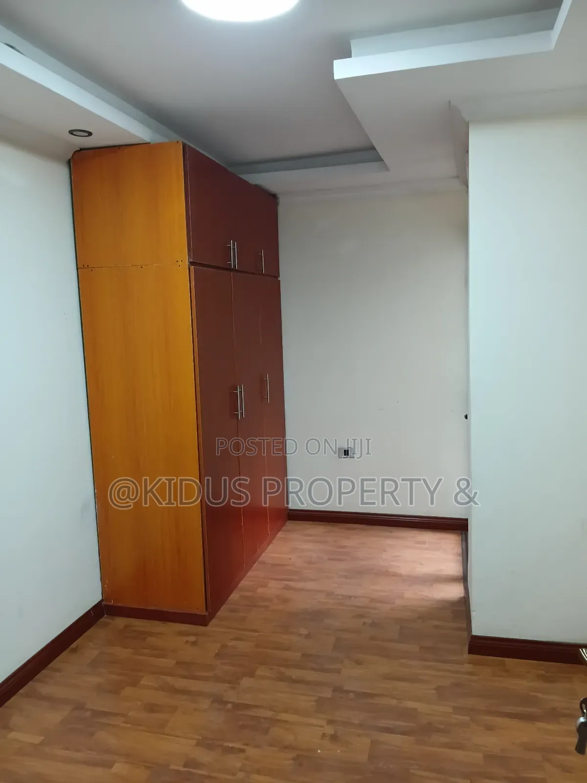 3bdrm Apartment in German Square, Nifas Silk-Lafto for rent