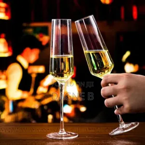 Champagne Glass የሻምፓኝ ብርጭቆ